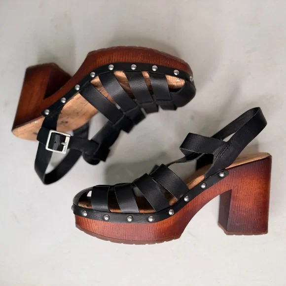 Korks black strappy high heel sandal with stud detail - Picture 8 of 11